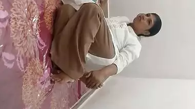 Hardcore fucking ride and deep blowjob by desi bhabhi