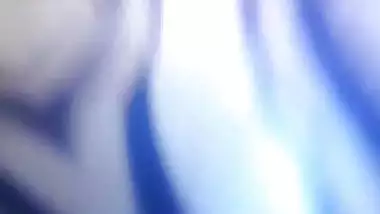 Delhi girl’s blowjob sex video with her lover