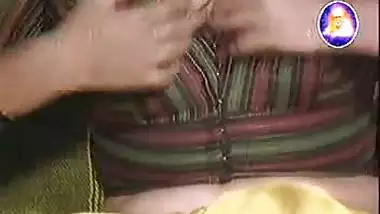 Aunty Feeling Boobs.