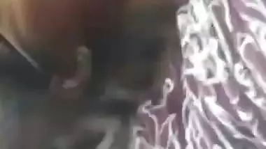 Desi college girl riding dick of lover in car viral MMS