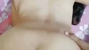 Desi sex of a lady getting fucked in the doggy style
