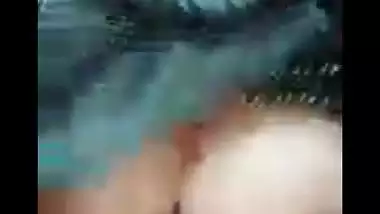 Big melons girlfriend topless viral video call