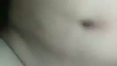BF fucks his sexy GF’s tight, shaved pussy