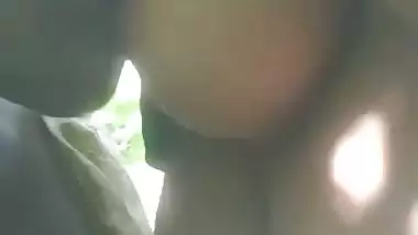 South Indian couple’s outdoor sex MMS from the bush
