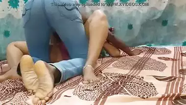 ???? Tamil desi milf sony fucks hubbys friend part 3