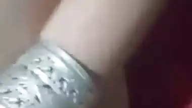 Man fucks a milky tribal girl’s pussy in Pakistani porn