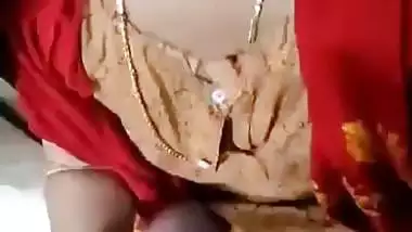 A village lady gives a desi blowjob to her lover