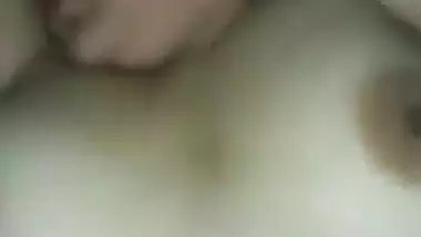 Silent chudai of naked wife at midnight