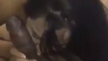 Lady says, ”I Love You” while sucking a dick in Hindi bf